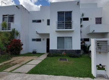 Casa en condominio de 3 habitaciones, Benito Juárez · Casa en Renta 3 Recámaras Polígono Sur Cancún Privada con Seguridad