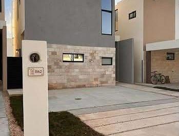 Casa · 120m² · 2 Recámaras · 2 Estacionamientos · Casa en Renta en Residencial Estela Nativa, Conkal Mérida Yucatán (Eb - Xb4748)