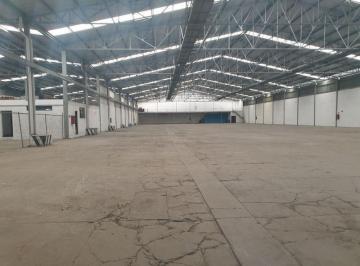 Bodega comercial · 5385m² · 8 Estacionamientos · Bodega en Renta Zona Vw