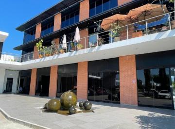 Local en centro comercial , Manzanillo · Se Renta Local en Planta Baja, Manzanillo, Colima