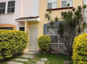 Casa · 66m² · 2 Recámaras · 1 Estacionamiento · Casa en Privada en Paseos del Rio