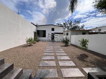 Casa · 440m² · 4 Recámaras · 3 Estacionamientos · (Mecv2689) Residencia de Estilo Moderno en Venta | Col. Unidad Nacional | $11,700,000