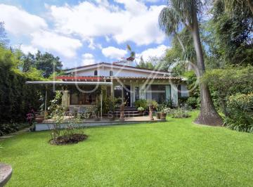 Casa · 210m² · 1 Recámara · 2 Estacionamientos · Casa en Venta en Barrio Santo Domingo, Tepoztlán