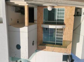 Casa de 5 habitaciones, Morelia · Residencia en Venta Excelente Ubicación