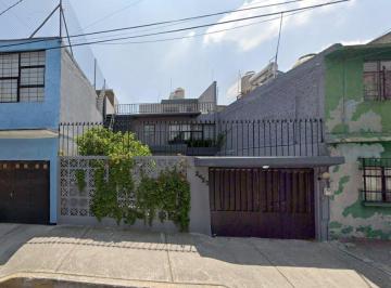 Casa de 3 habitaciones, Iztacalco · Casa de 122 m² con 3 Recámaras en Venta en Gabriel Ramos Millán