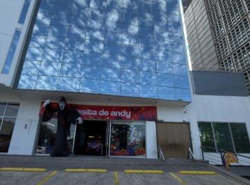 Local comercial , Guadalajara · Local en Renta en Av Patria y Americas
