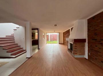1 · Casa en Renta - Metepec - 200 m²