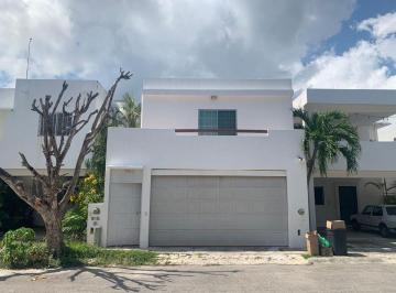 Casa de 3 habitaciones, Cancún · Moderna Casa en Renta