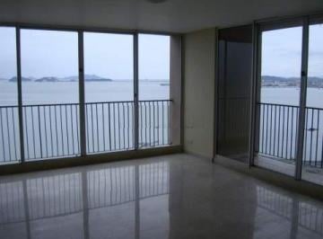 Apartamento de 3 habitaciones, Panamá · Se Alquila Apartamento en Paitilla