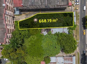 Terreno / Lote · 668m² · Se Vende Lote de 668.19 m² en La Cresta - Bella Vista