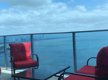 Apartamento de 2 habitaciones, Panamá · Penthouse en Punta Pacifica Frente Al Mar
