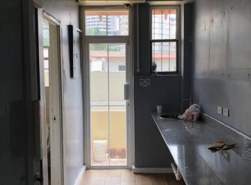 Oficina comercial , Panamá · Oficina de 75 m². en Edificio Koroni, Bella Vista.