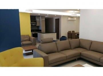 Apartamento de 2 habitaciones, Panamá · Apartamento de 117 m². Amoblado, en P. H. Park City de Obarrio.