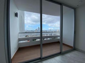 Apartamento · 118m² · 2 Recámaras · 2 Estacionamientos · Se Vende Apartamento en El Cangrejo