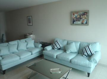 Apartamento de 2 habitaciones, Panamá · Amplio Apartamento 120 m², P. H. Pacific Sky, Punta Pacifica.