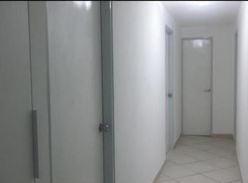 Apartamento de 3 habitaciones, Panamá · Vendo Apartamento de 168 m². en P. H. Ebelle, Marbella, Bella Vista.