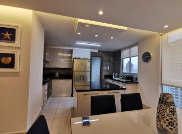 Apartamento de 2 habitaciones, Panamá · Super Ganga Apt Aaa 2r2b1p Lujoso Full Amoblado en Obarrio 1600