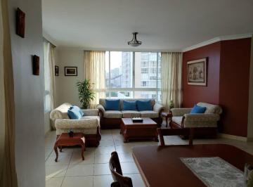 Apartamento de 3 habitaciones, Panamá · Lindo y Espacioso Amoblado Entre Calle 50, Obarrio y San Francisco
