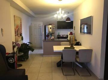 Apartamento de 2 habitaciones, Panamá · El Doral. 12 de Octubre. 75 m 2r 2b Balcon $135,000.00neg