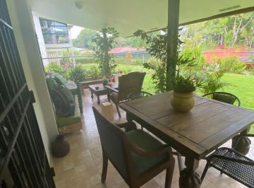 Casa · 320m² · 4 Recámaras · 4 Estacionamientos · Sea Confiable Vende Hermosa Casa en Clayton