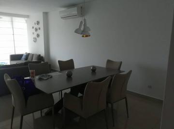 Apartamento de 2 habitaciones, Panamá · Apartamento con Hermosas Vistas Al Mar y Ciudad Desde Su Balcon en San Francisco