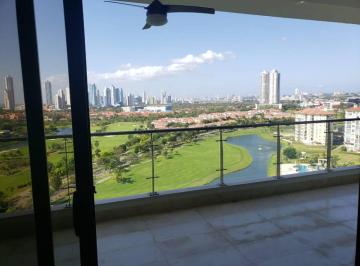 Apartamento de 3 habitaciones, Panamá · Venta de Apartamento en Santa María, PH La Vista On The Green, 300 m²