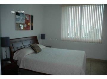 Apartamento de 2 habitaciones, Panamá · Apartamento de 2 Recamaras Amoblado en El Cangrejo