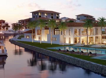 Casa · 718m² · 4 Recámaras · 2 Estacionamientos · Casa de Playa en Venta Velamar - Buenaventura Marina, Coclé