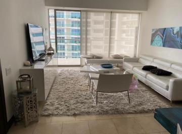 Apartamento de 2 habitaciones, Panamá · Alquilo Apartamento PH Toc (Antiguo Trump)
