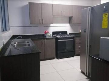 Apartamento de 3 habitaciones, Panamá · Obarrio, Area Bancaria - The Palm: Cómodo, Semi - Amoblado, Apto de 166 m², 3 Recs