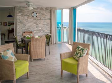 Apartamento · 300m² · 4 Recámaras · 2 Estacionamientos · Venta de Apartamento Frente Al Mar, Punta Paitilla