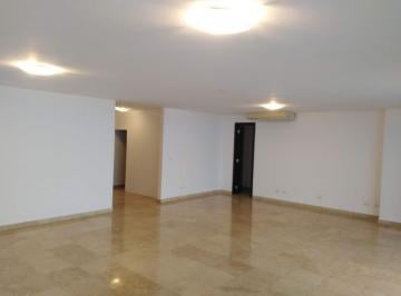 Apartamento · 295m² · 3 Recámaras · 2 Estacionamientos · Apartamento en Venta en Costa del Este, Edifcio Pearl