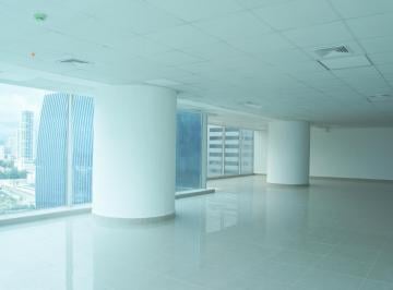 Oficina comercial · 318m² · 2 Estacionamientos · Sea Confiable Vende o Alquila en Oceania Business Plaza