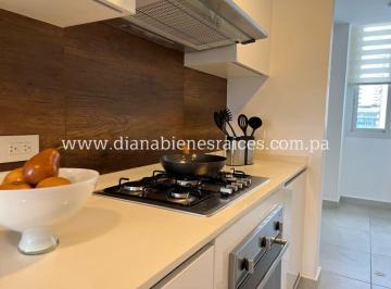 Apartamento · 121m² · 3 Recámaras · 2 Estacionamientos · Venta de Apartamento en El Cangrejo