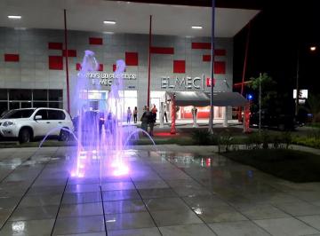 Local comercial , David · David - Chiriqui: Local Comercial Terminado - en Pb, Plaza con Parking