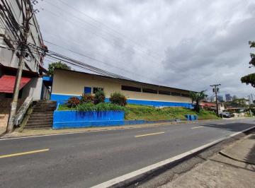 Local comercial , Panamá · Centrica Galera con Oficina en Carrasquilla
