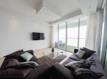 Apartamento de 2 habitaciones, Panamá · Venta de Apartamento en Av Balboa - Rivage Tower