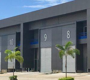 Bodega-Galpón-Depósito · 423m² · Sea Confiable Alquila Ofibodega en Parque Industrial Juan Diaz