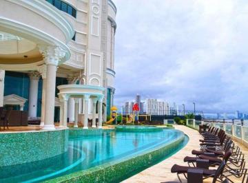 Apartamento · 2200m² · 5 Recámaras · 6 Estacionamientos · Venta Lujoso Penthouse en Venetian Tower Punta Pacifica 