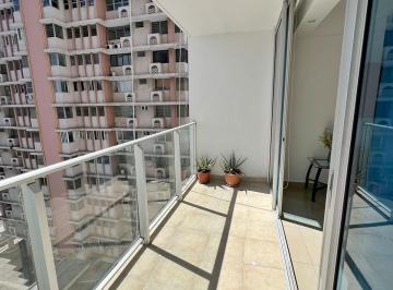 Apartamento · 165m² · 3 Recámaras · 2 Estacionamientos · Se Alquila Apartamento Amoblado en Obarrio PH The Palm