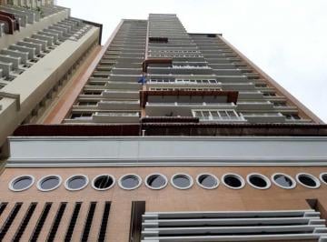 Apartamento · 232m² · 3 Recámaras · 2 Estacionamientos · Apartamento en El Cangrejo PH Terranova 3rec 3b Cbe 232 m²