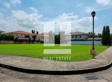 Terreno / Lote · 1116m² · Se Vende Terreno en Costa del Este de 1,116.04 m², Uso Residencial