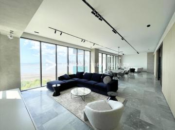 Apartamento · 406m² · 3 Recámaras · 3 Estacionamientos · Upper East / Costa del Este / Venta