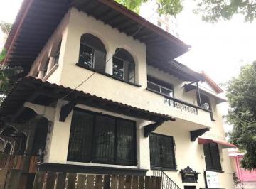 Casa , Panamá · Vendo Hermosa Casa de La Mejor Epoca de Bella Vista