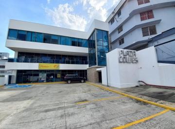 Local comercial · 200m² · 2 Estacionamientos · Se Alquila Local en Plaza Cowes, Bella Vista