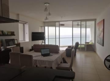 Apartamento de 1 habitación, Panamá · Apartamento en Av Balboa Frente Al Mar de 1 Recamara