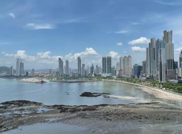 Apartamento · 334m² · 3 Recámaras · 2 Estacionamientos · Peninsula Punta Paitilla Venta Apartamento Amueblado