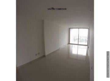 Apartamento · 106m² · 3 Recámaras · 1 Estacionamientos · Venta: 3 Recámaras en PH Rokas, Condado del Rey