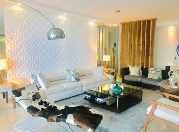 Apartamento · 482m² · 4 Recámaras · 4 Estacionamientos · PH Aqualina / Punta Pacifica / Venta