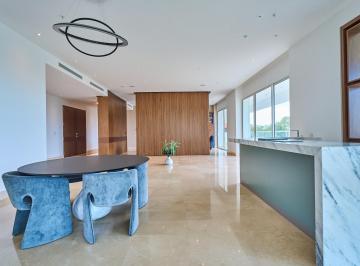 Apartamento · 707m² · 4 Recámaras · 5 Estacionamientos · Venta de Apartamento en Costa del Este